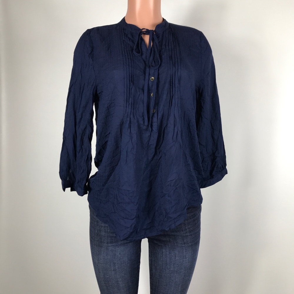 NWT E&M blouse navy blue pin-tuck medium